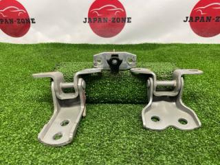 Петля двери передняя правая Toyota Succeed 2002