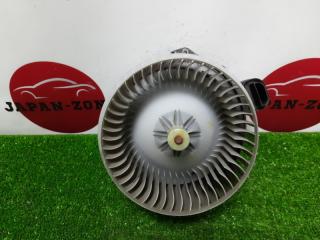Запчасть вентилятор печки Toyota Camry 2006