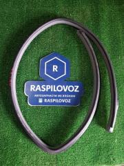 УПЛОТНИТЕЛЬ ДВЕРНОГО ПРОЕМА передний правый Honda CR-V 1997