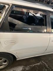 Дверь боковая задняя правая Toyota Caldina 2000.07