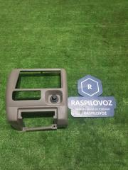 Консоль торпеды Nissan R'nessa 12.1997