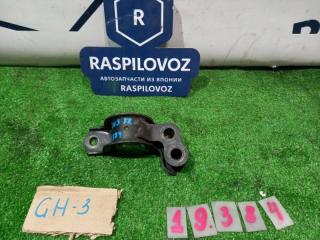 Крепление рычага переднее правое Honda HR-V 2003