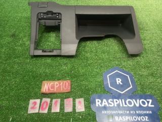 Консоль под рулевой колонкой Toyota Ractis 05.2009