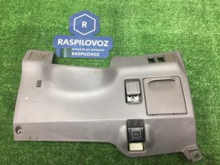 Консоль под рулевой колонкой Toyota Ipsum 2000