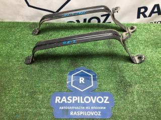 Крепление бака Honda Insight 2009