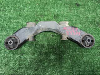 Крепление редуктора Toyota Kluger V 2004.08