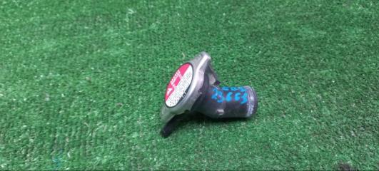 Горловина радиатора Honda Fit 2005