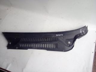 Запчасть решетка под лобовое стекло передняя левая Fiat Ducato 2002>