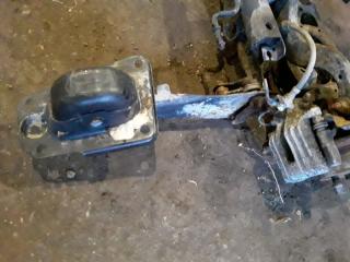 Рычаг подвески задний левый Volkswagen Jetta 2011> Б/У Рычаг подвески задний левый Volkswagen Jetta 2011>