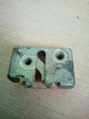 Запчасть замок двери правый Газ 3302 2003>