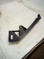 Запчасть кронштейн правый Honda CR-V 2017>