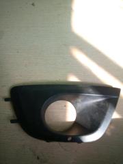 Запчасть накладка птф передняя правая Lada Kalina 2013>