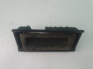 Запчасть кнопка открывания багажника задняя Volkswagen Passat 2008>