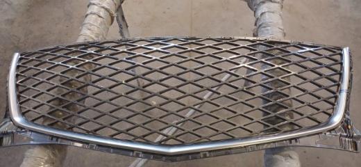 Запчасть решетка радиатора Genesis GV80