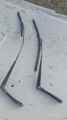 Фото запчасти рычаг щетки передний Chevrolet Cobalt 2013 Б/У запчасть Запчасть рычаг щетки передний Chevrolet Cobalt 2013