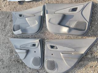 Фото запчасти обшивка двери Chevrolet Cobalt 2013 Б/У запчасть Запчасть обшивка двери Chevrolet Cobalt 2013