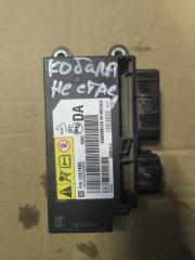 Фото запчасти блок управления аирбаг Chevrolet Cobalt 2013 Б/У запчасть Запчасть блок управления аирбаг Chevrolet Cobalt 2013