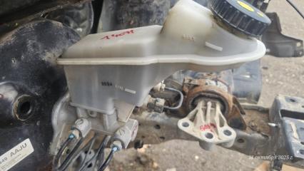 Фото запчасти главный тормозной цилиндр Chevrolet Cobalt 2013 Б/У запчасть Запчасть главный тормозной цилиндр Chevrolet Cobalt 2013