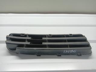 Фото запчасти заглушка бампера передняя левая Skoda Octavia 2003-2013 Б/У запчасть Запчасть заглушка бампера передняя левая Skoda Octavia 2003-2013