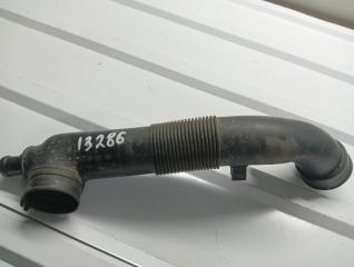 Запчасть воздухозаборник Opel Corsa 2010
