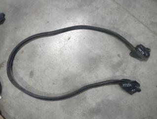 Запчасть уплотнительная резинка задняя левая SUBARU OUTBACK 2005