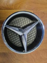 Запчасть эмблема MERCEDES BENZ E-Class