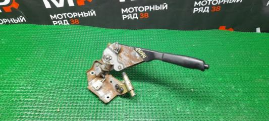 Рычаг стояночного тормоза Isuzu Forward