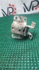 Петля двери Isuzu Forward 2001 контрактная Петля двери Isuzu Forward 2001