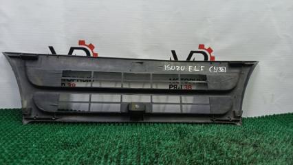 Решетка радиатора передняя Isuzu Elf