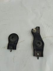 Кронштейн радиатора правый Honda Accord 7 2003-2008