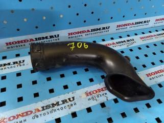 Патрубок воздушного фильтра Honda Civic 8 4D 2006-2010