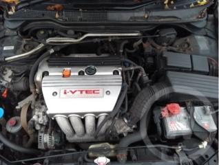 Крышка двигателя Honda Accord 7 2002-2008