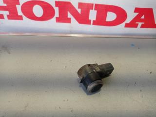 Датчик парктроника задний Honda Civic 8 3D 2006-2010 контрактная Датчик парктроника задний Honda Civic 8 3D 2006-2010