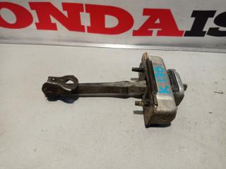 Ограничитель двери задний правый Honda Accord 7 2002-2008