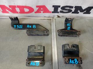 Кронштейн радиатора Honda Accord 8 2008-2012