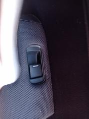 Кнопка стеклоподъемника Honda CR-V 2006-2012