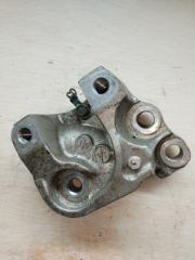 Кронштейн опоры двигателя Honda CR-V 3 2006-2012