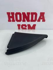 Запчасть накладка двери задняя правая Honda Civic 8 5D 2008
