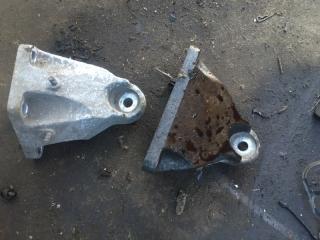 Запчасть кронштейн подушки двигателя 3grfse 4grfse 2grfse Lexus GS300