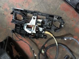 Запчасть кронштейн ручки двери задний правый bmw 5-series