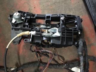 Запчасть кронштейн ручки двери передний правый bmw 5-series