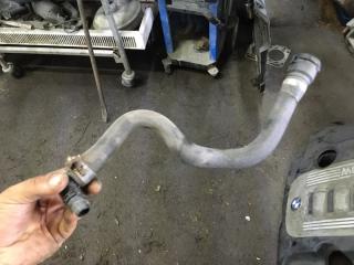 Запчасть патрубок радиатора BMW X5