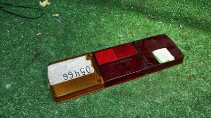 Рассеиватель заднего фонаря 3307 старого образца левый (6 болтов) задний 3307 Рассеиватель заднего фонаря 3307 старого образца левый (6 болтов) задний 3307