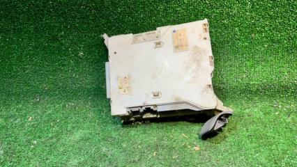 Блок предохранителей GS300 GRS190 3GRFSE
