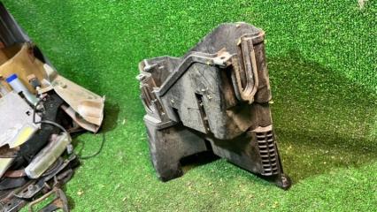 Корпус блока управления мозгов ДВС Lexus GS300 GRS190 3GRFSE