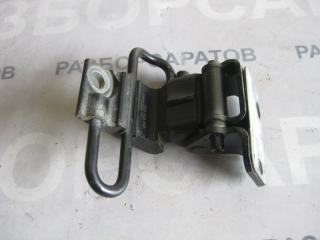 Запчасть петля двери нижняя передняя правая Volkswagen Touareg 2006