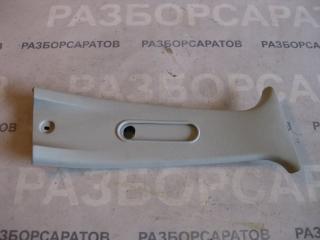 Обшивка средней стойки правая Skoda Octavia Tour 2007