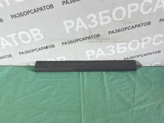Запчасть накладка порога внутренняя передняя правая Ford Focus II 2008