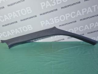 Запчасть накладка стойки передняя правая Hyundai Accent 2008
