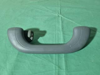 Запчасть ручка потолка с крючком Hyundai Matrix 2007